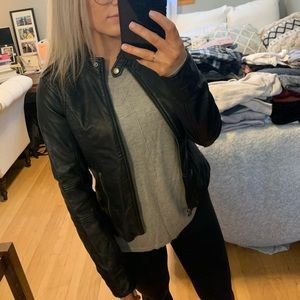 Faux leather bomber / jacket